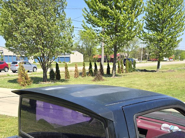 Navara Roof Spoiler — photo 1